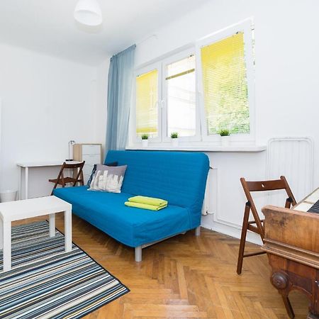 Uwh Hostel Gdansk Bagian luar foto